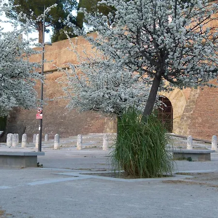 Au Palais Des Rois De Majorque Περπινιάν