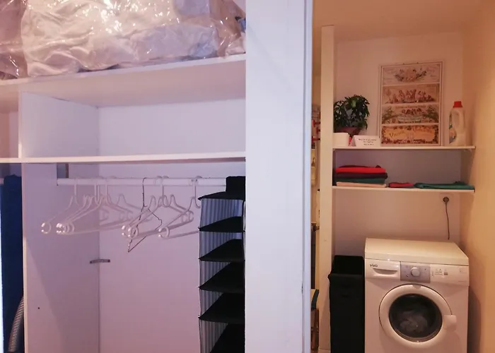 Au Palais Des Rois De Majorque Perpignan