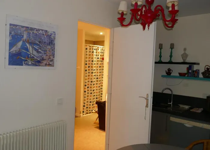 Au Palais Des Rois De Majorque * Perpignan